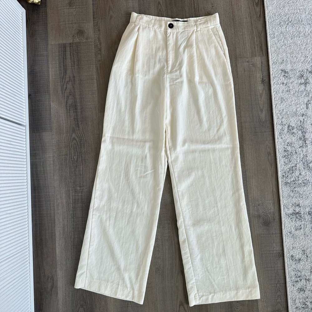 Zara Men's Cream Wide-Leg Chinos